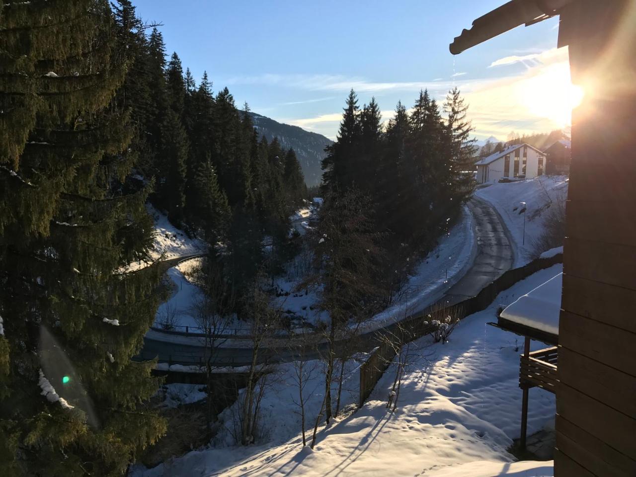 Ferienwohnung Laax Mit Traumblick, Grossem Balkon Und Terrasse Esterno foto