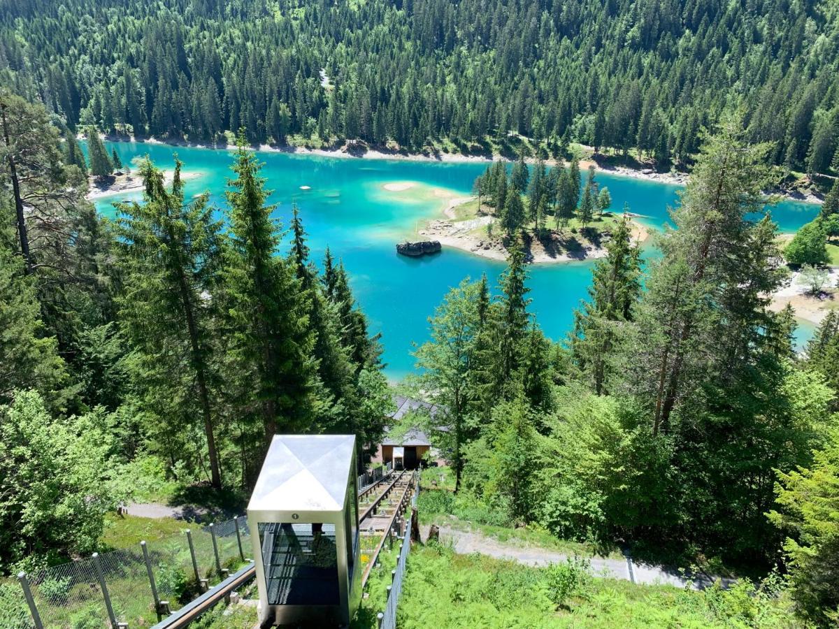 Ferienwohnung Laax Mit Traumblick, Grossem Balkon Und Terrasse Esterno foto